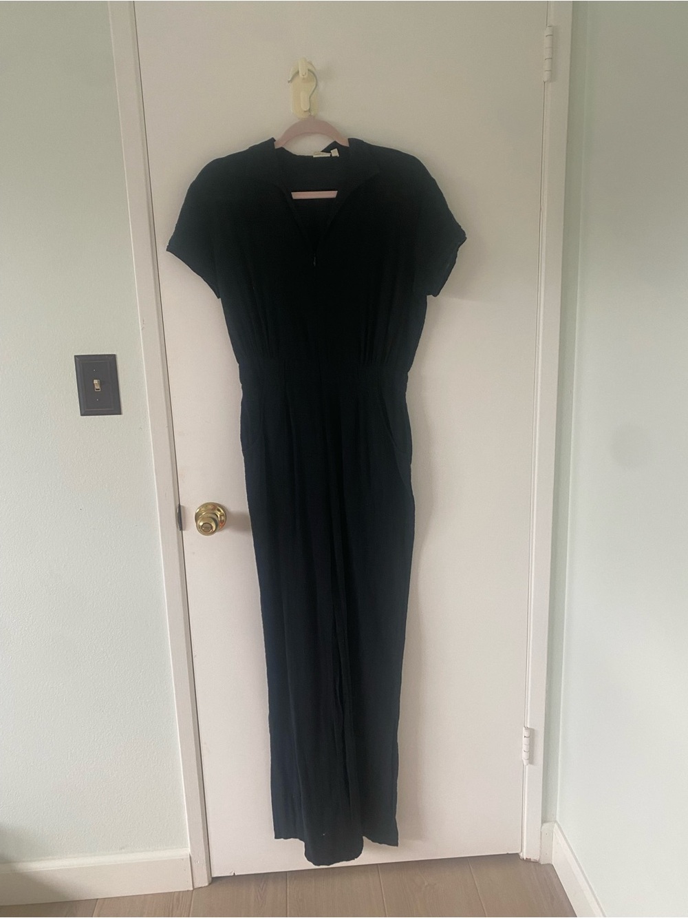 White Crow Black Short-Sleeve jumpsuit